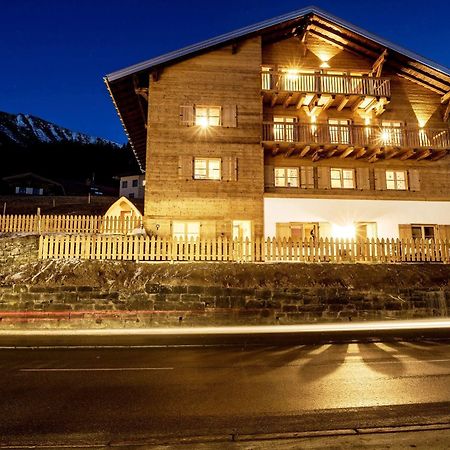 Alpen Select Lodge Kleinwalsertal Рицлерн Екстериор снимка