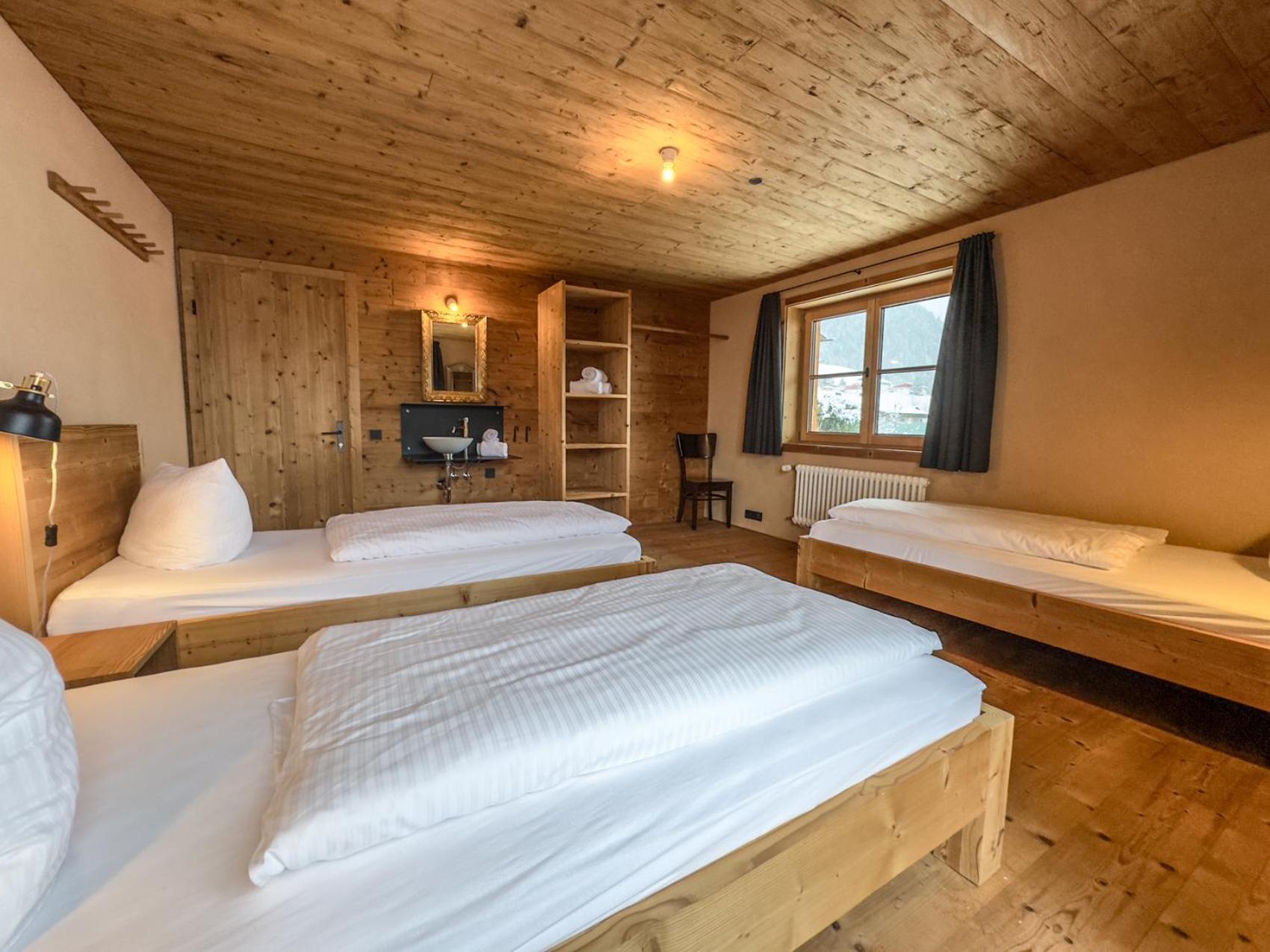Alpen Select Lodge Kleinwalsertal Рицлерн Екстериор снимка