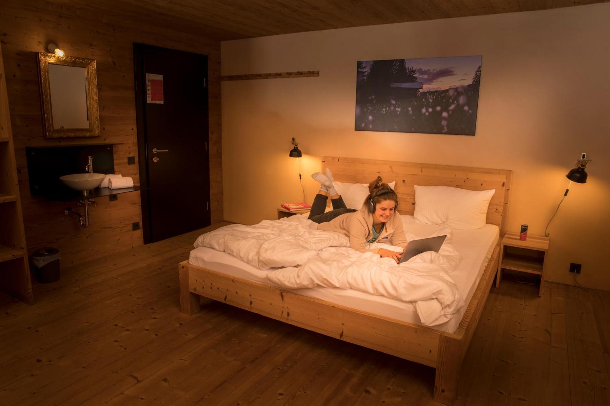 Alpen Select Lodge Kleinwalsertal Рицлерн Екстериор снимка