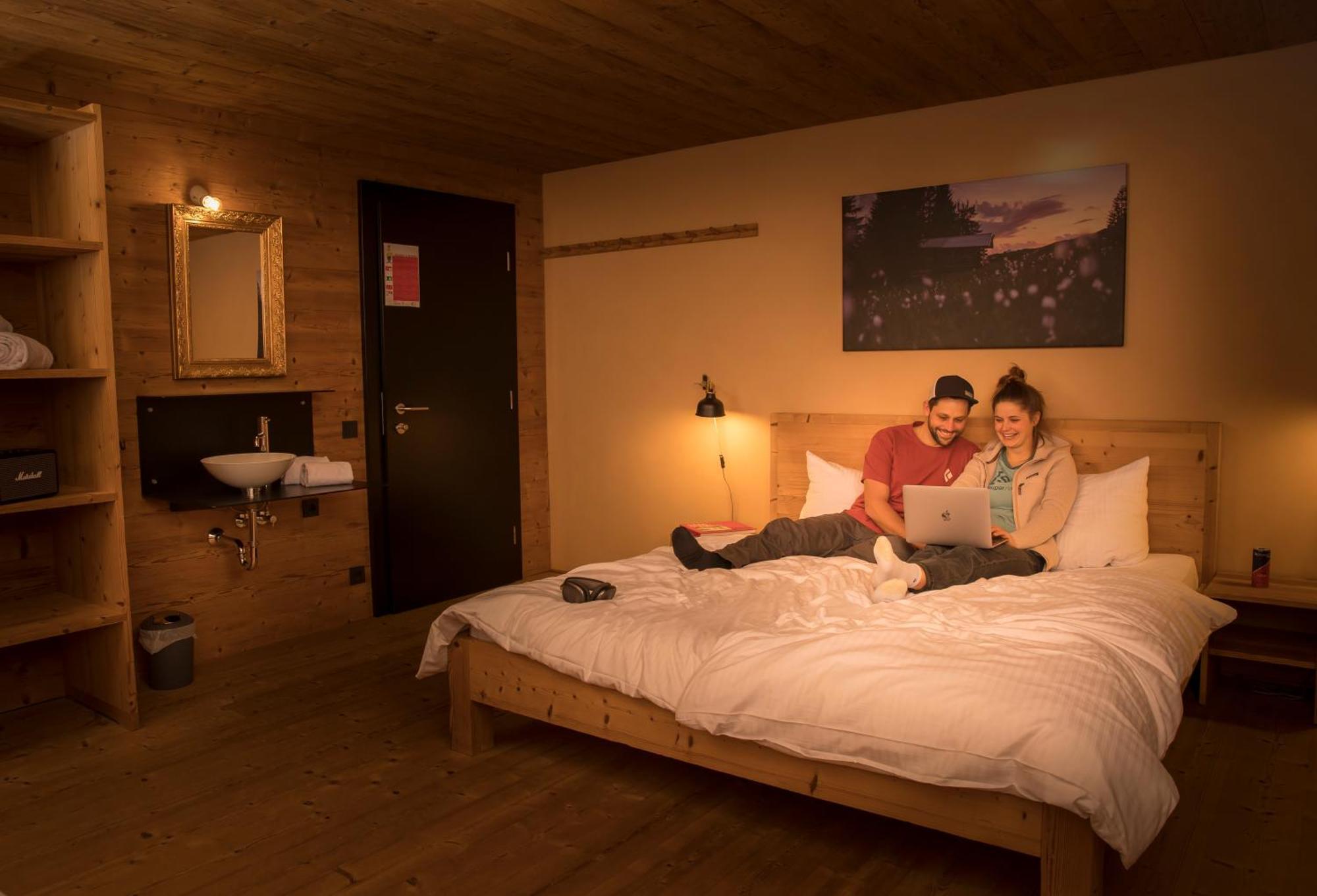 Alpen Select Lodge Kleinwalsertal Рицлерн Екстериор снимка