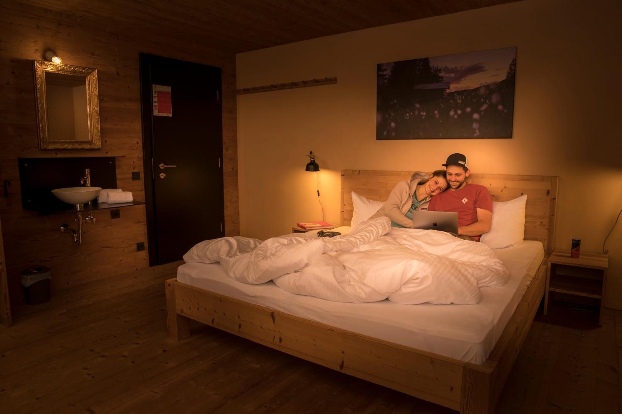 Alpen Select Lodge Kleinwalsertal Рицлерн Екстериор снимка