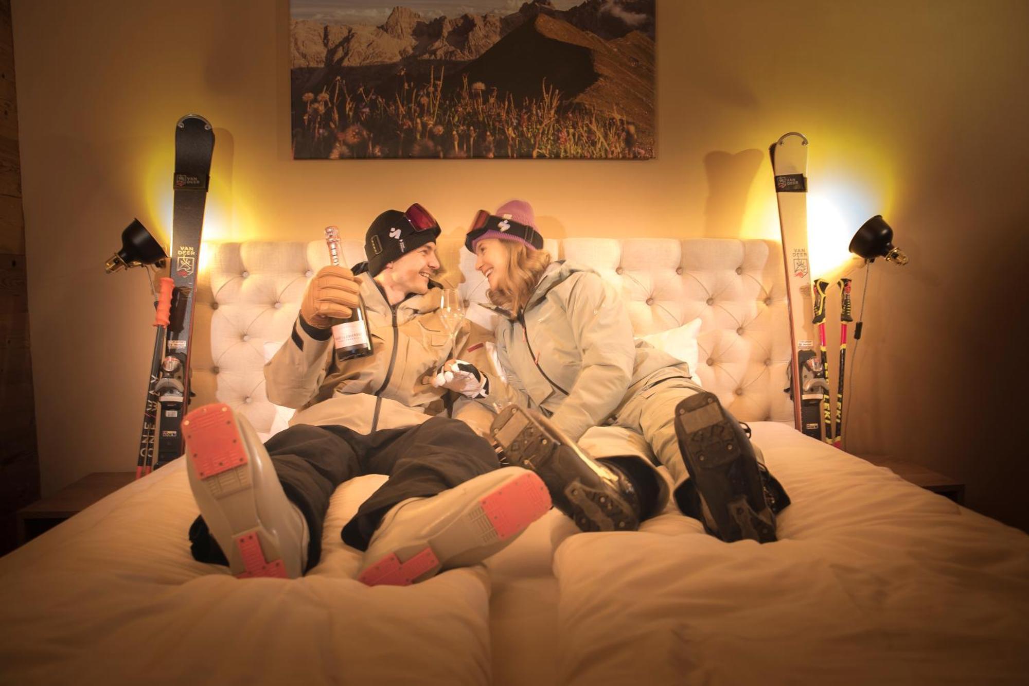Alpen Select Lodge Kleinwalsertal Рицлерн Екстериор снимка