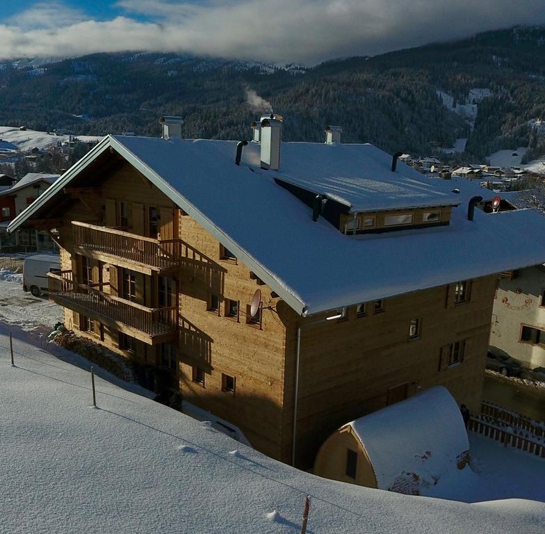 Alpen Select Lodge Kleinwalsertal Рицлерн Екстериор снимка